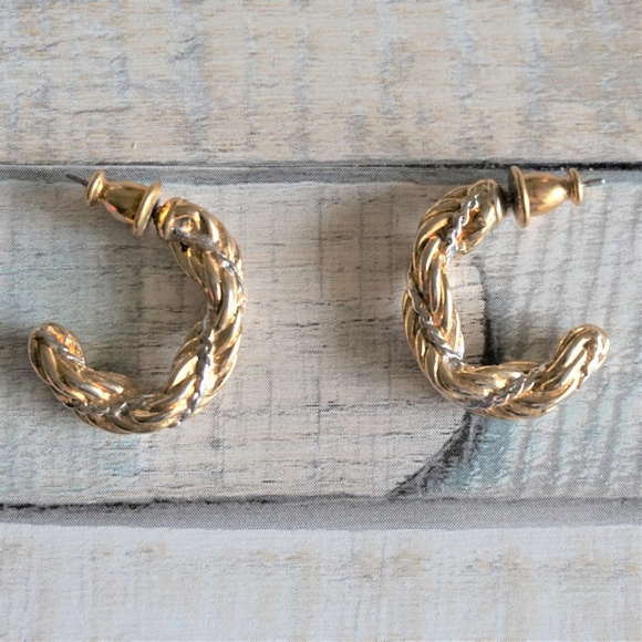 VTG Monet Half Hoop Gold Silver Stud Earrings - Picture 2 of 5